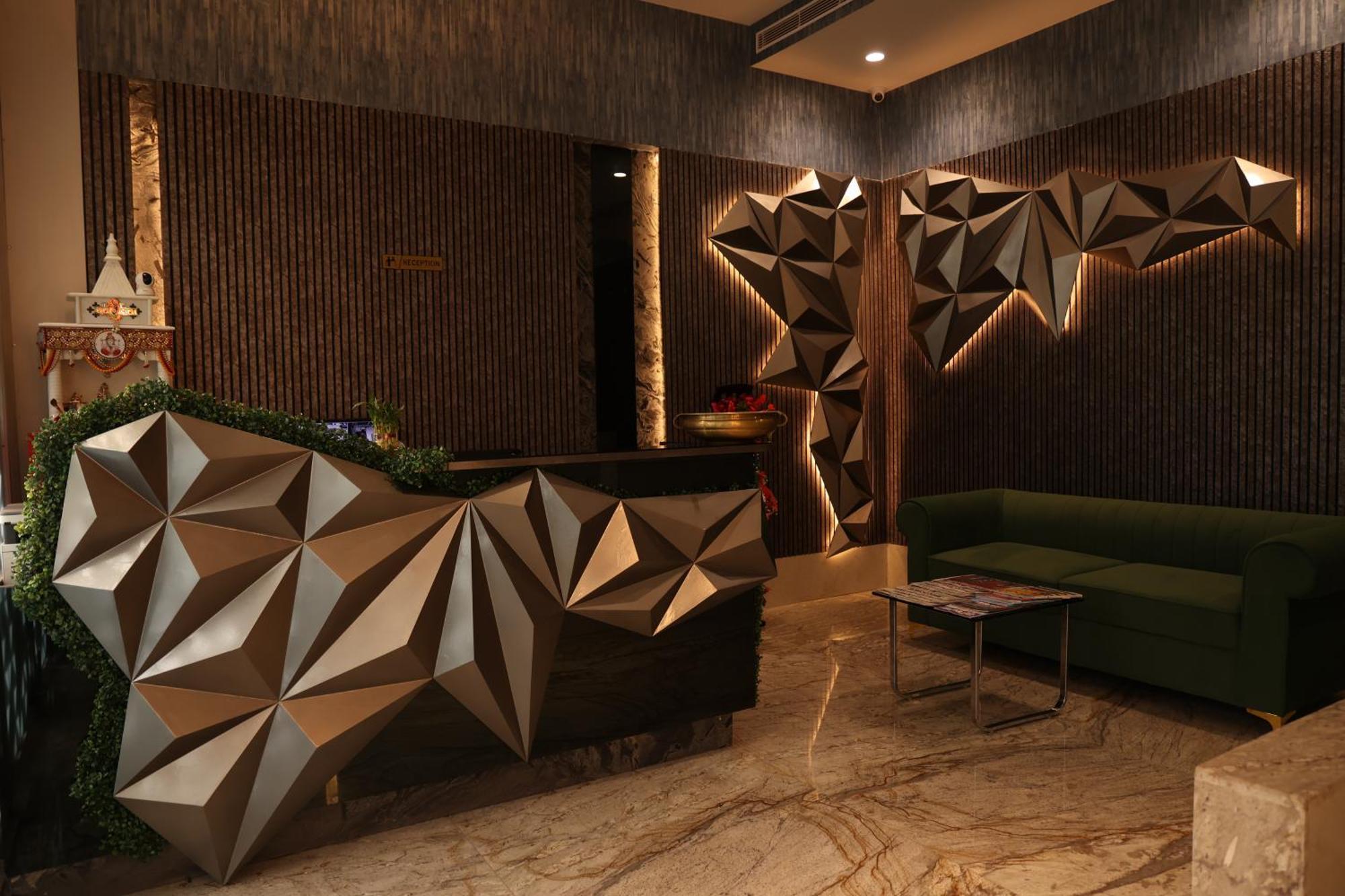 Hotel Pinaka Inn Λάκναου Εξωτερικό φωτογραφία