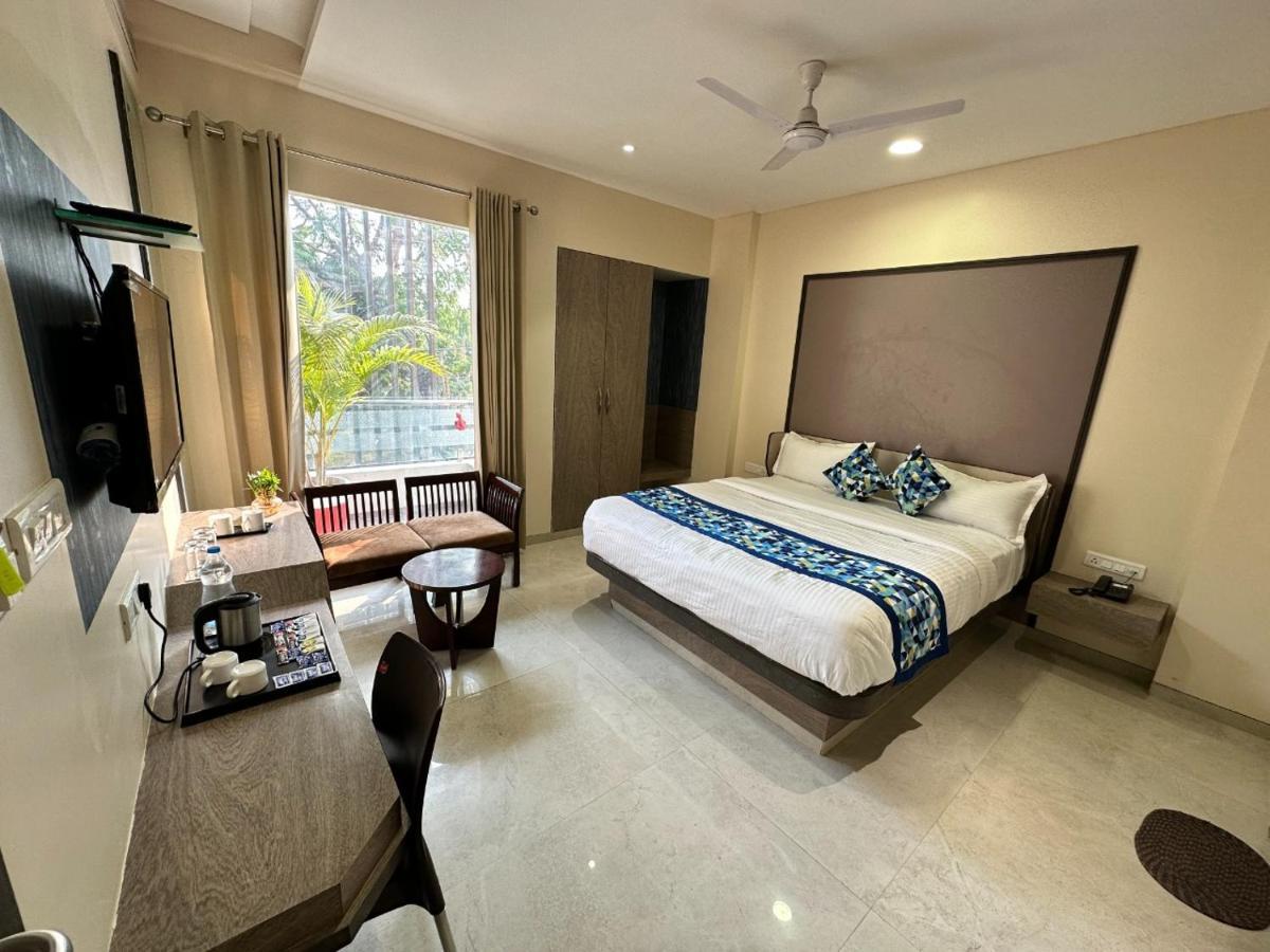 Hotel Pinaka Inn Λάκναου Εξωτερικό φωτογραφία