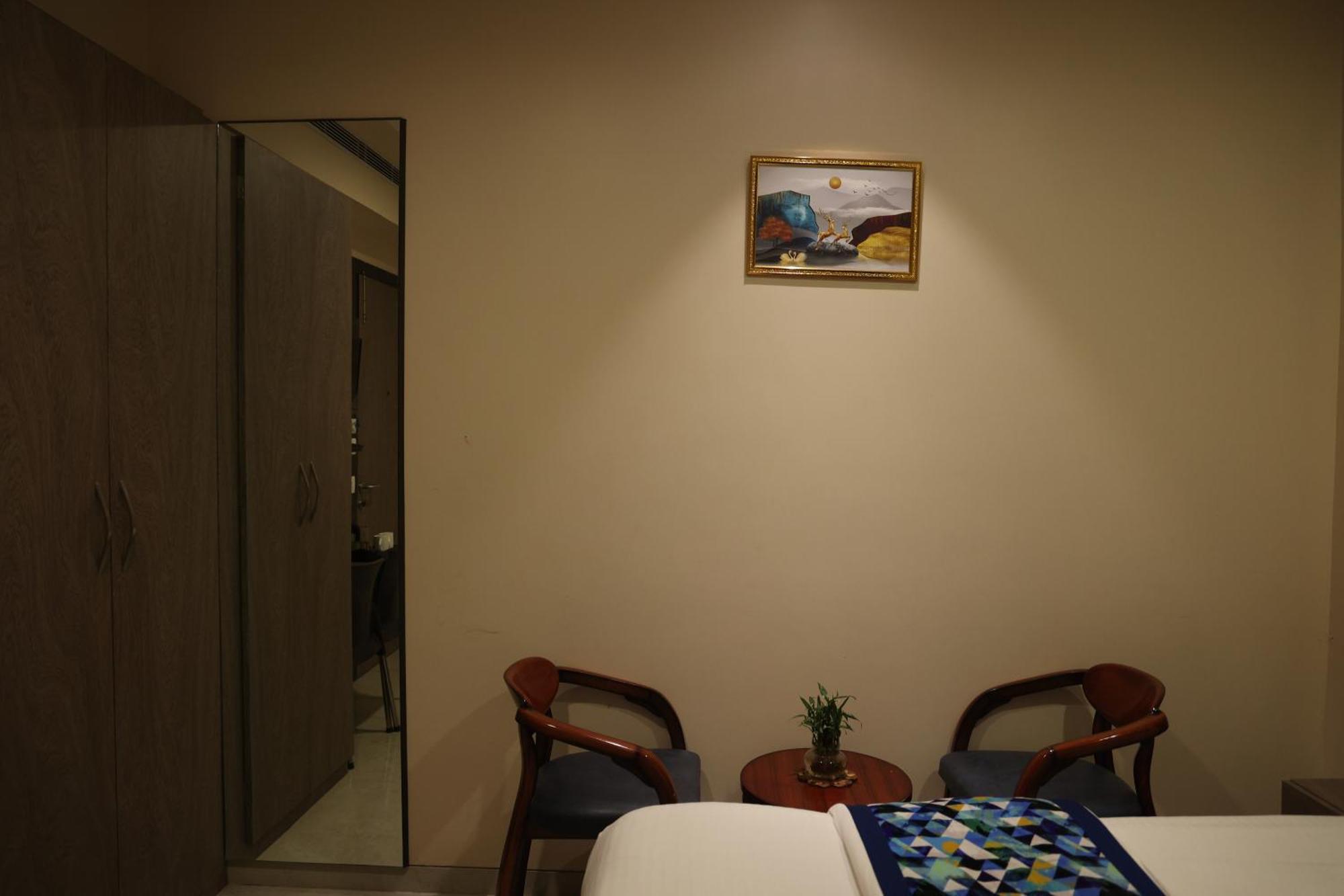 Hotel Pinaka Inn Λάκναου Εξωτερικό φωτογραφία