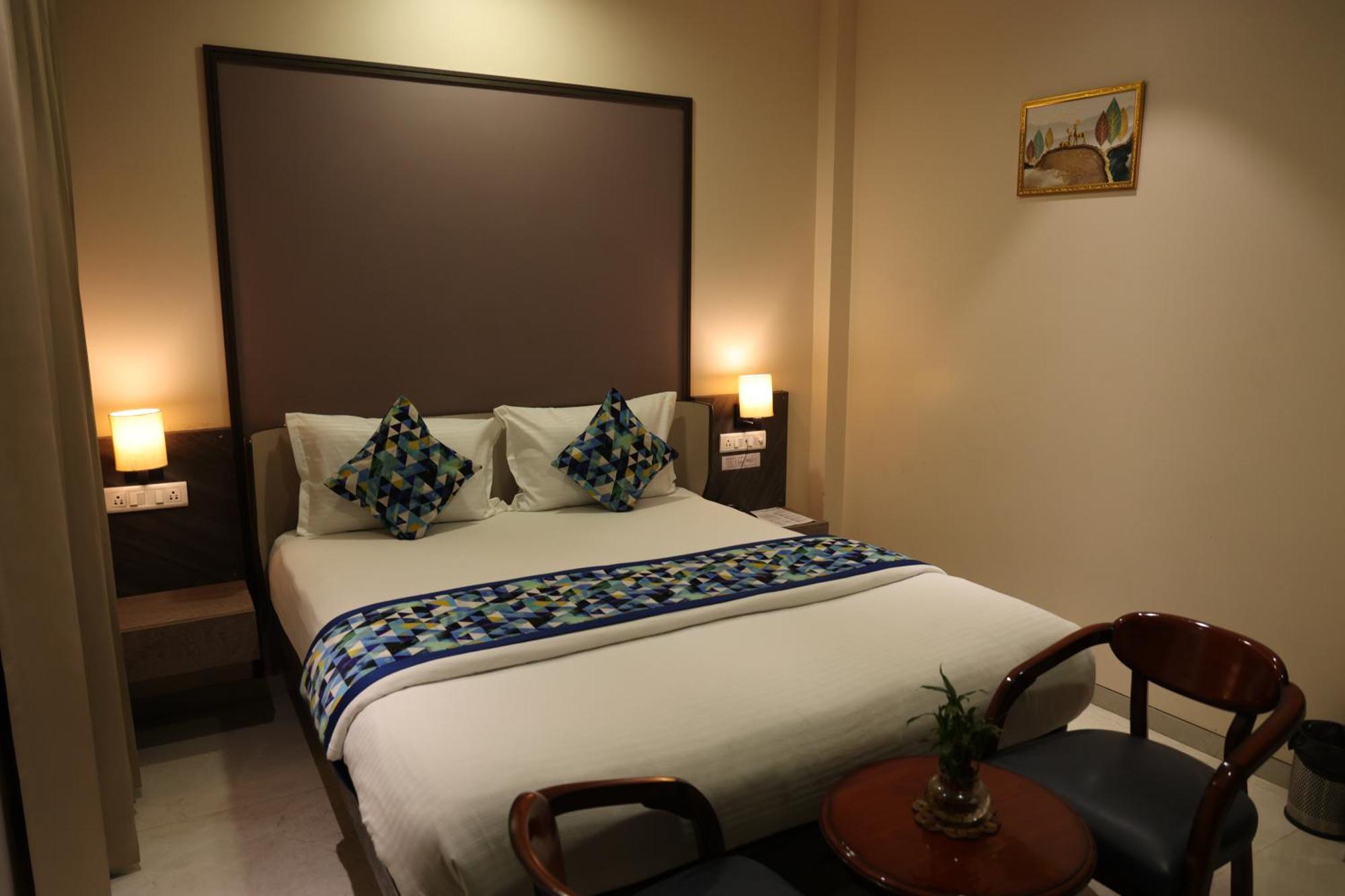 Hotel Pinaka Inn Λάκναου Εξωτερικό φωτογραφία